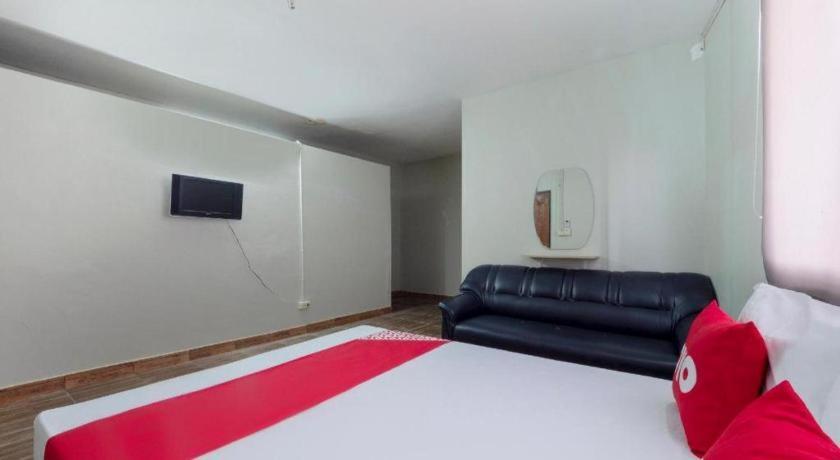 Oyo 1066 Encore Sea Side Pattaya Εξωτερικό φωτογραφία